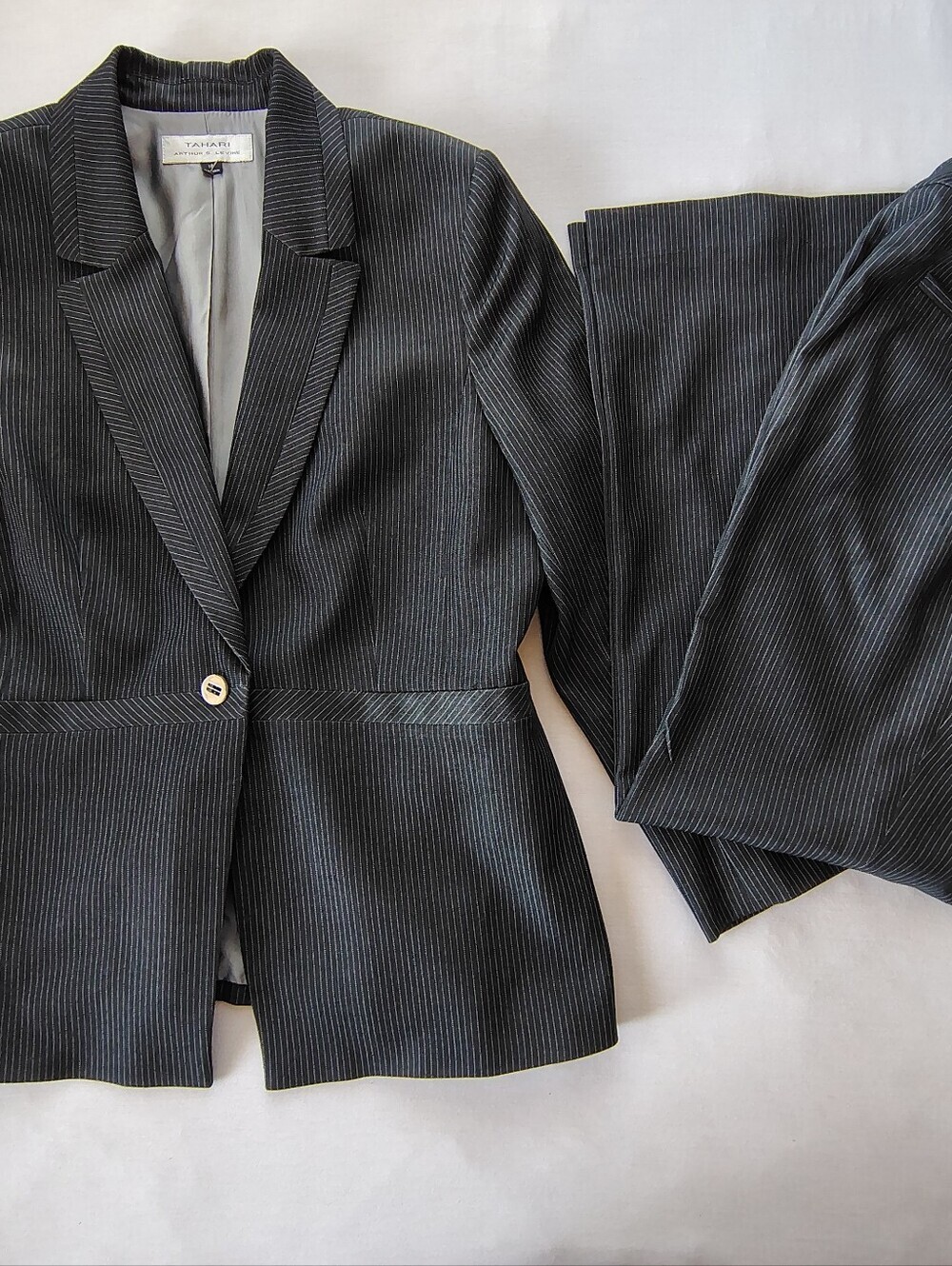 Tahari Arthur S. Levine Pinstripe Pantsuit Set - Charcoal Gray - Size 18
